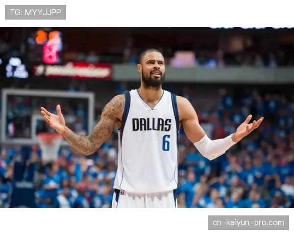 泰森·钱德勒无球策应改变内线攻防格局