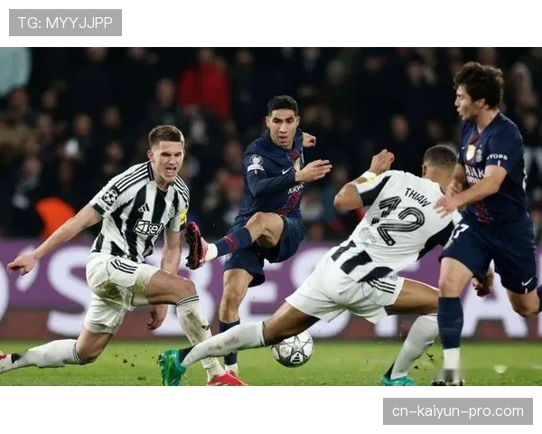 巴黎圣日耳曼防线频频被打穿，体系崩坏成当前防守顽疾